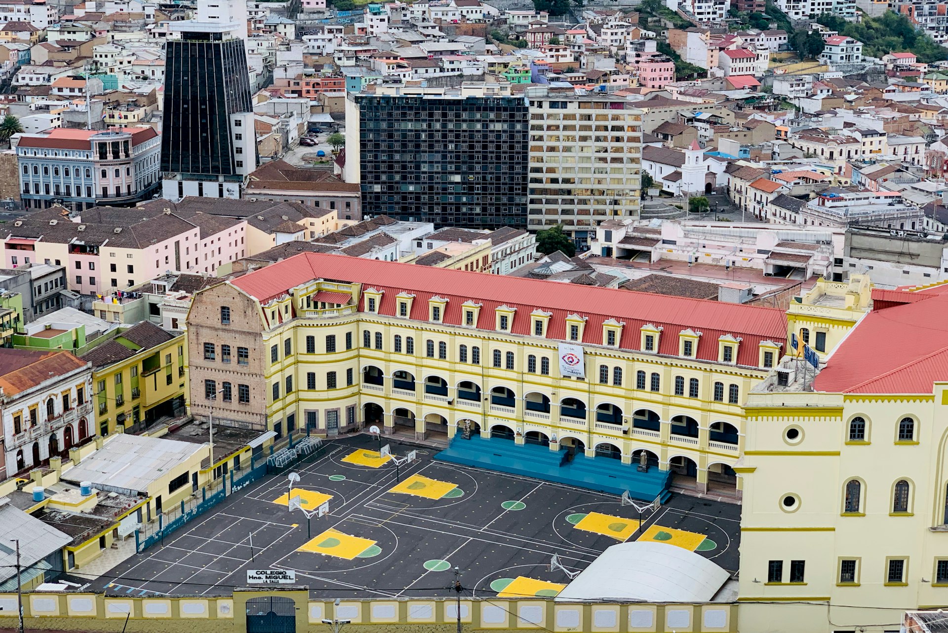 Quito, Ecuador skyline